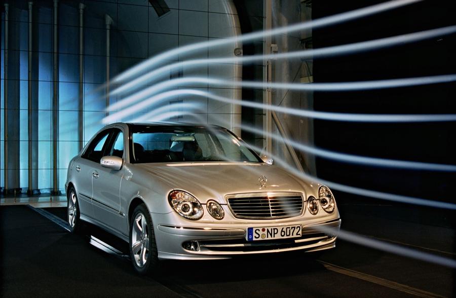  Mercedes-Benz E-Class 2002 года  (фото 222 из 448)